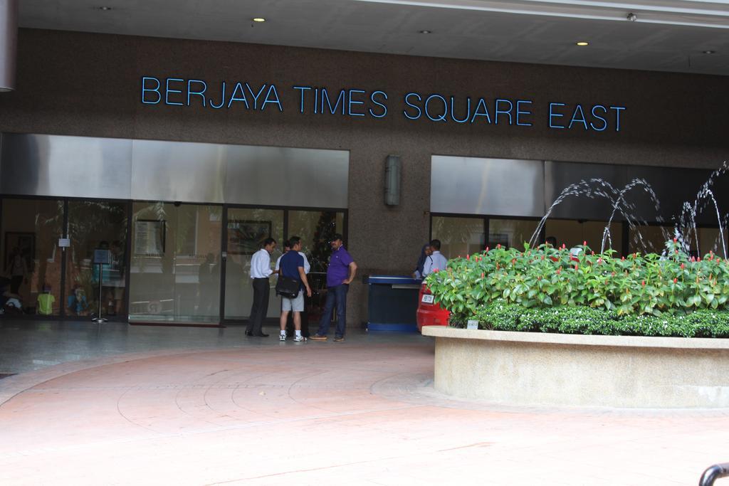 Best Service Suite At Times Square Kuala Lumpur Exteriör bild