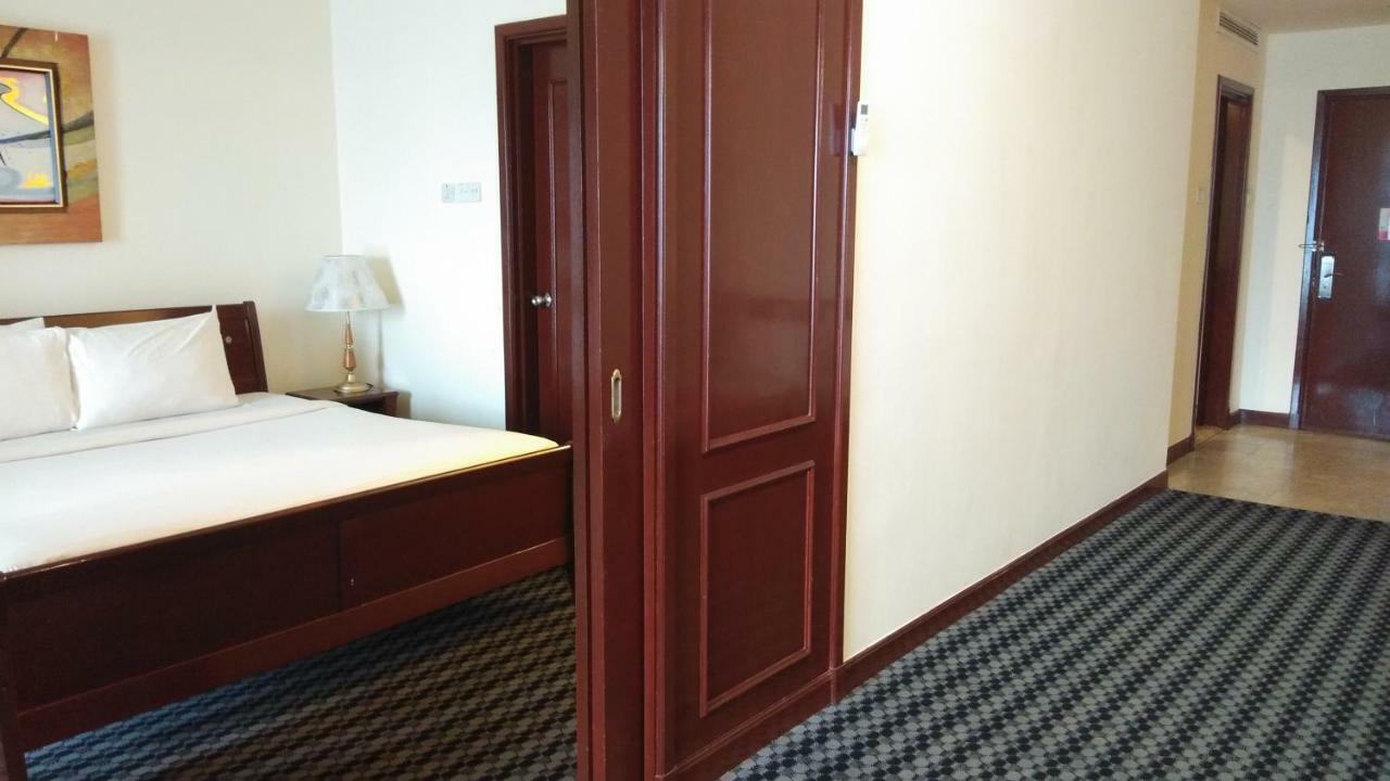 Best Service Suite At Times Square Kuala Lumpur Exteriör bild